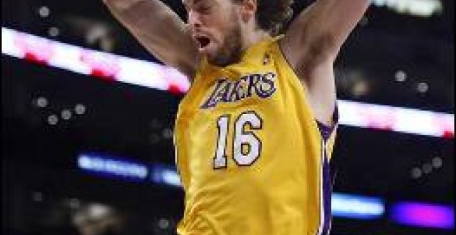 Los Lakers mandan un claro mensaje a los Jazz para los 'playoffs'