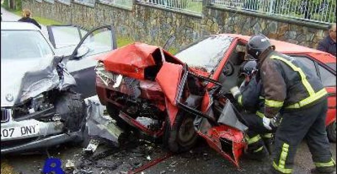 Trece personas mueren en las carreteras durante el fin de semana