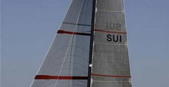 Alinghi acepta disputar la Copa del América