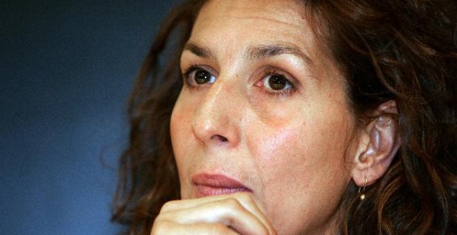 La española Elvira Minguez rehuye de los personajes femeninos que caen en los tópicos