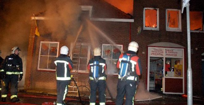 Mueren cuatro niños en el incendio de un restaurante chino en Holanda
