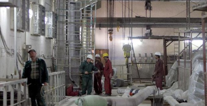 Teherán recibe la cuarta remesa de combustible nuclear ruso para la planta de Bushehr