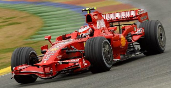 Raikkonen marca el mejor tiempo en la última sesión de entrenamientos en Bahrein