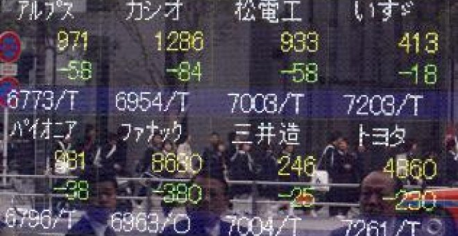 El Nikkei baja de los 12.000 puntos por primera vez desde agosto de 2005