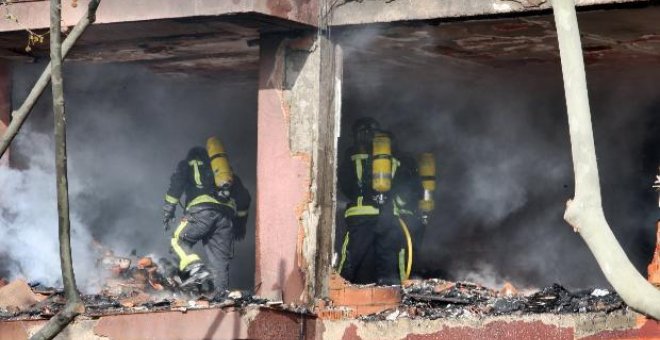 Los Bomberos descartan que el gas natural provocara la explosión en el piso de Barcelona