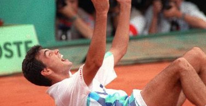 McEnroe: "Ganar Roland Garros y Wimbledon el mismo año no es imposible"