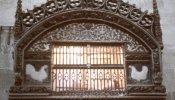 El gallo y la gallina retornan a la catedral de Santo Domingo de la Calzada