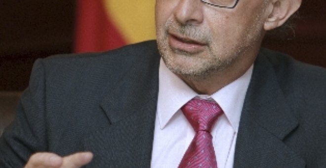 Montoro ve "emotivo" que Zapatero no sepa si al final de este año habrá o no superávit