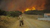 Un gran incendio calcina al menos 2.000 hectáreas en Ourense