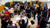 La participación en las elecciones supera el 73%, cuatro puntos más que en los comicios de 2011