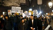 Varias decenas de personas piden justicia para Tamir Rice en Nueva York
