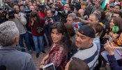 El concejal condenado por agredir a otro espera su detención en una acampada con el SAT y Podemos