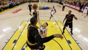 Los Cavaliers vencen a Golden State a domicilio y fuerzan el sexto partido