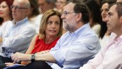 Rajoy pide el voto moderado para el PP porque si se "divide" beneficiará a "los malos" y ganará Podemos