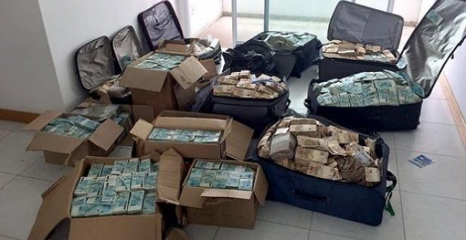 Hallan maletas llenas de dinero en el apartamento de un exministro de Temer
