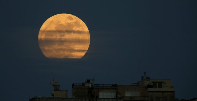 Dónde y cuándo ver la superluna azul de sangre de este miércoles