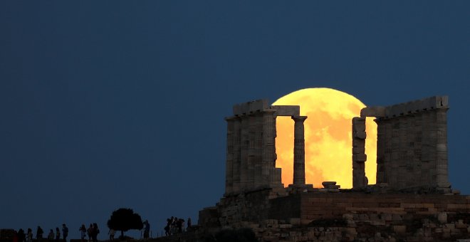 La luna de sangre alrededor del mundo, en imágenes