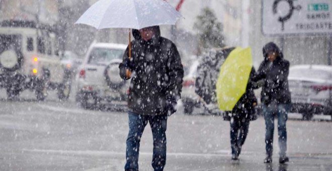 La borrasca 'Beatriz' pone el noroeste de España en alerta por fuertes lluvias y viento