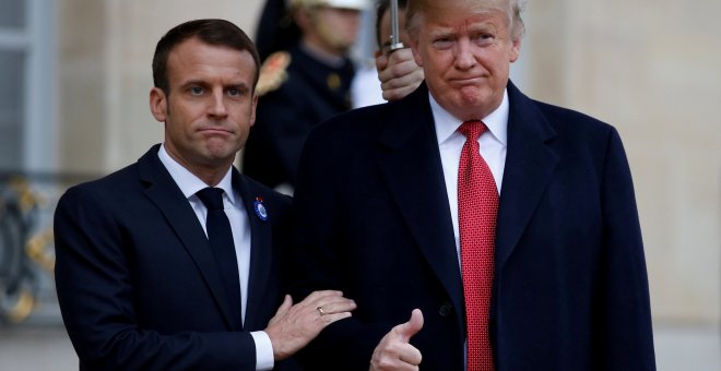 Trump ataca a Macron tras aterrizar en París por sugerir la creación de un ejército europeo