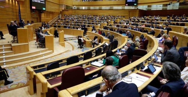 La mayoría del PSOE aleja el 155 y replantea el papel territorial del Senado