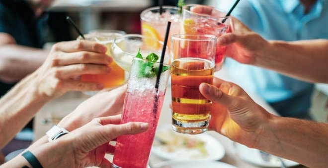 Cerco a las bebidas azucaradas: un estudio asocia su consumo a un mayor riesgo de muerte
