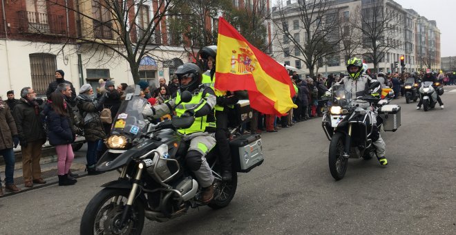 Miles de motos desafían al frío y rugen en Valladolid