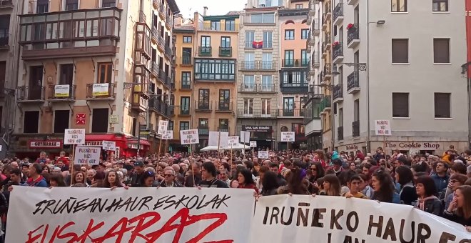 Concentración en Pamplona a favor de las escuelas infantiles en euskera