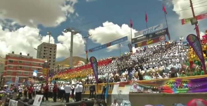 El carnaval en Bolivia arranca a lo grande con el Festival de Bandas de Oruro