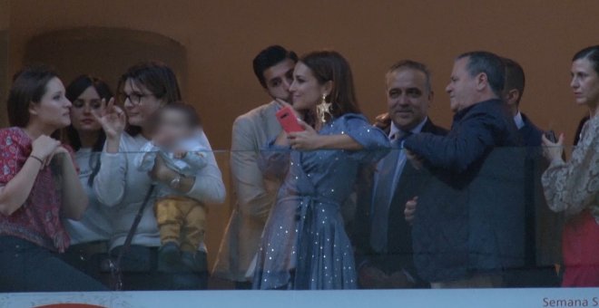 Paula Echevarría y Miguel Torres visitan a Sara Carbonero y Casillas en Oporto