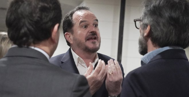 Cuando Iturgaiz lideraba al PP vasco y creaba sketches parlamentarios dignos de 'Vaya Semanita'