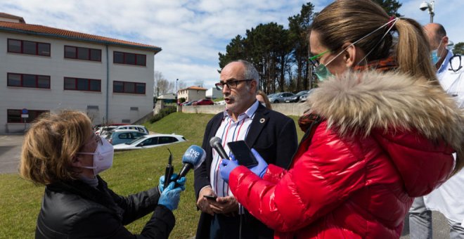 Sanidad ve "muy positivo y alentador" el descenso de nuevos casos y de pacientes hospitalizados