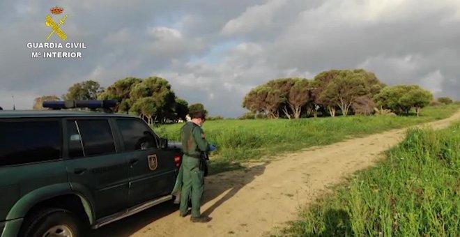 Sorprendidas cuatro personas por el dron de la Guardia Civil cuando se reunían