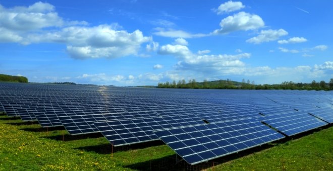 ¿Es socialmente rentable la inversión en energía fotovoltaica?