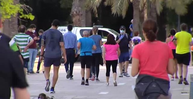 Así se ha vivido el primer paseo por los Jardines del Turia