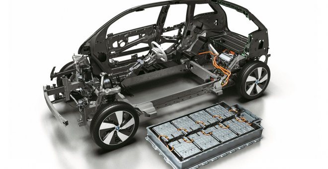 Con las nuevas baterías de doble densidad, el BMW i3 pasaría de 300 a 600 kilómetros de autonomía