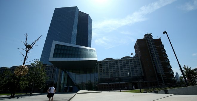 Una dirigente alemana del BCE reprende al Constitucional germano por la sentencia sobre la compra de bonos