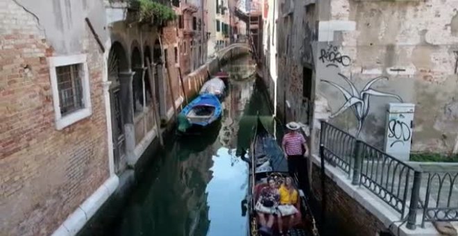 Los turistas vuelven a las calles de Venecia