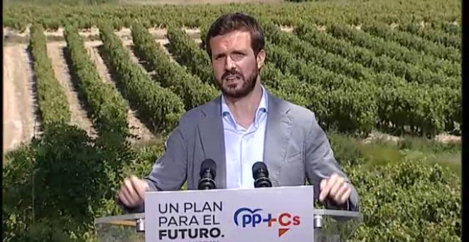 Casado: "La única receta de Sánchez es paro, impuestos y despilfarro"