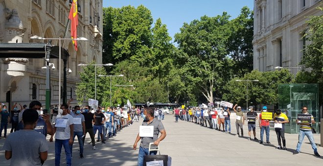 Las asociaciones vecinales, la mano que ayuda donde no llega la Administración