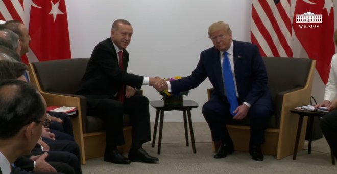 Turquía dice que Erdogan y Trump han acordado mantener "coordinación" para estabilizar Libia