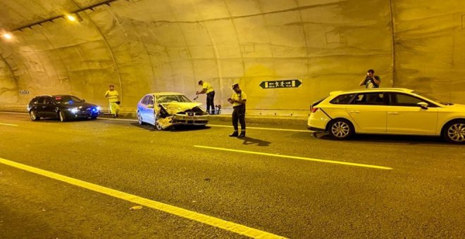 Dos heridos leves en un accidente múltiple en el túnel de Gedo, en Cieza