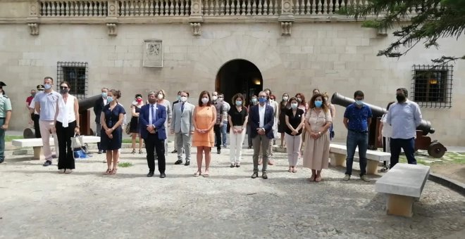 Baleares guarda un minuto de silencio por la víctima de violencia machista en Palma