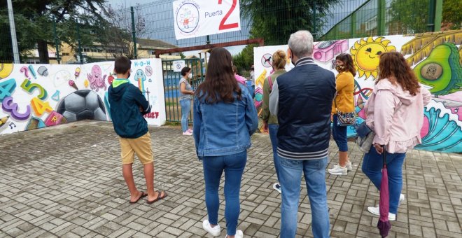 Afluencia de alumnos en el colegio concertado ante la ausencia de estudiantes en los colegios públicos de Santoña