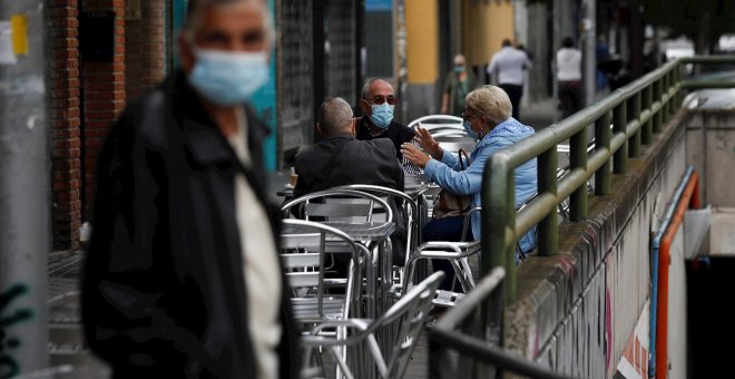 Bares sí, sanidad no: Madrid avanza hacia la normalidad salvo en Atención Primaria