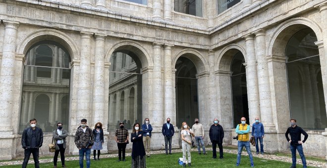 Fotoperiodistas de Valladolid ponen "ventanas" al Patio Herreriano