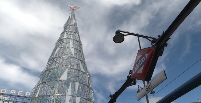 Vecinos de Madrid acuden al centro de la capital en el 'puente de diciembre'