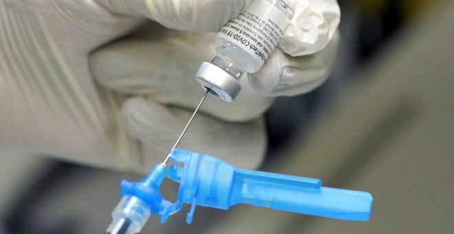 La primera vacuna contra el coronavirus en España se pondrá este domingo en una residencia de Guadalajara