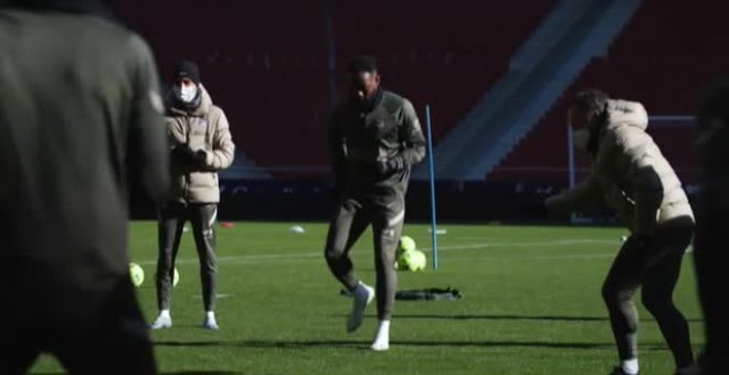 El Atlético se ejercita en el Metropolitano para preparar el partido ante el Éibar