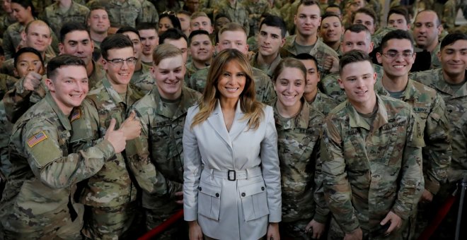 Melania Trump se despide y anima a "escoger el amor sobre el odio"