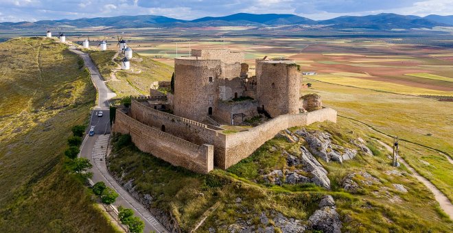 Consuegra: molinos, azafrán y tradición en Toledo